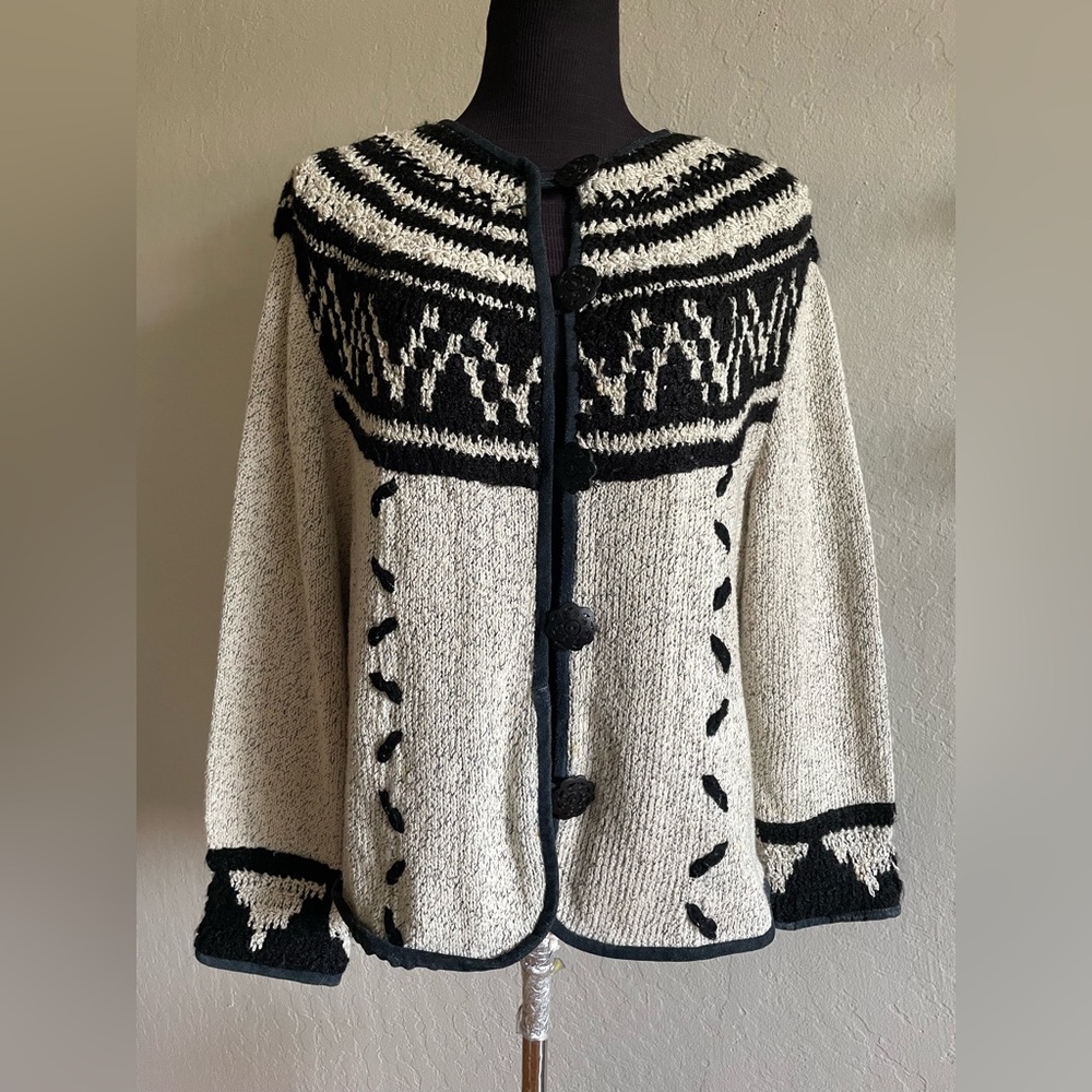 Sandy Starkman vintage Black and White Patterned Women's Sweater